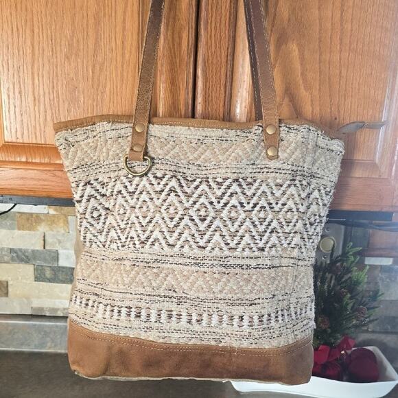 Myra Bag Handbags - Myra Bag Tan and Cream Geometric Tote